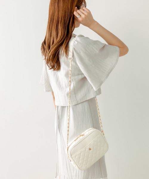 OLIVE des OLIVE(オリーブデオリーブ)の「OLエンブレム付きキルティングショルダー(ショルダーバッグ・レディース・ブラック/グリーン/アイボリー・FREE)」の4枚目の写真