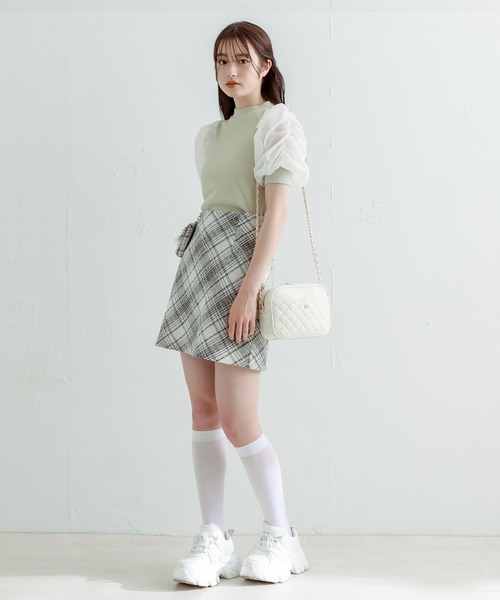 OLIVE des OLIVE(オリーブデオリーブ)の「OLエンブレム付きキルティングショルダー(ショルダーバッグ・レディース・ブラック/グリーン/アイボリー・FREE)」の15枚目の写真