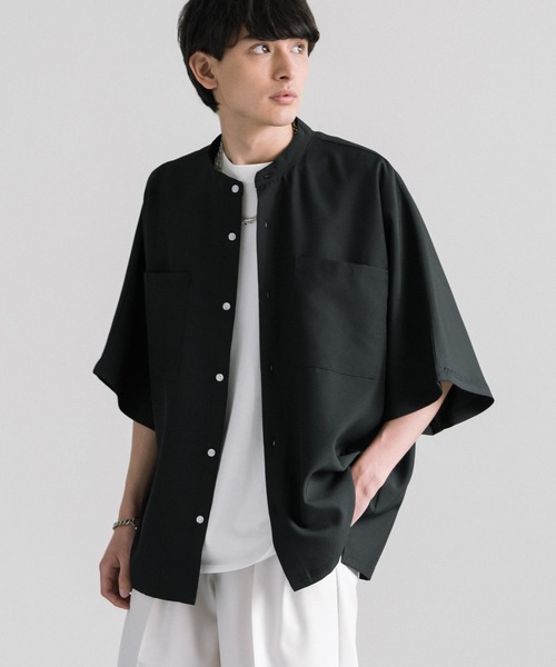 Rocky Monroe(ロッキーモンロー)の「オーバーサイズ ドルマンバンドカラー ビッグシルエット半袖シャツ(シャツ/ブラウス・メンズ・ブラック/ライトグレー/ホワイト/ライトグリーン/ブルー・M/L/XL)」の14枚目の写真
