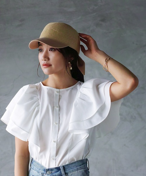 【手洗いできる】WEB限定！ラッフルフリルデザイン・フレアースリーブシャツブラウス