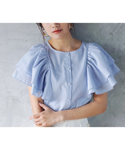 【手洗いできる】WEB限定！ラッフルフリルデザイン・フレアースリーブシャツブラウス