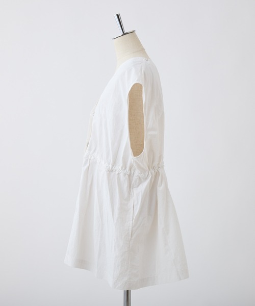 one after another NICE CLAUP（ワンアフターアナザーナイスクラップ）の「ショートにもジレにもなる/マルチウェイマウンテンパーカー（マウンテンパーカー・レディース・オフホワイト/ピンク/ブラック・FREE）」の10枚目の写真