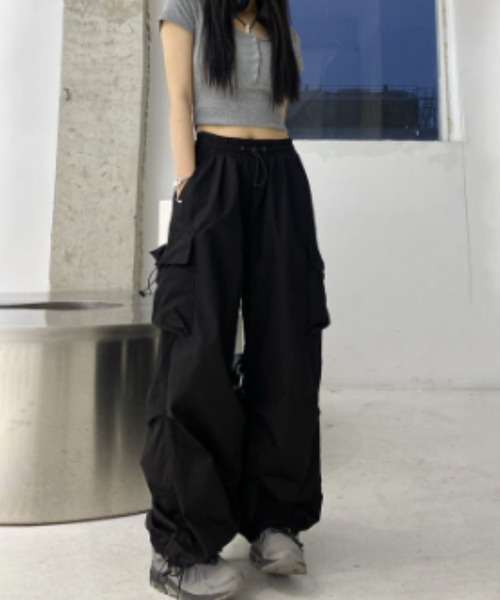 deux amour(ドゥーザムール)の「カーゴパンツ(カーゴパンツ・レディース・ブラック/チャコールグレー・FREE)」の5枚目の写真
