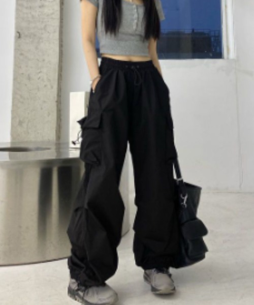 deux amour(ドゥーザムール)の「カーゴパンツ(カーゴパンツ・レディース・ブラック/チャコールグレー・FREE)」の8枚目の写真