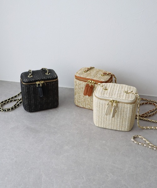 BLUEEAST（ブルーイースト）の「バニティかごバッグ（ショルダーバッグ・レディース・ブラック/ベージュ/ホワイト・FREE）」の15枚目の写真