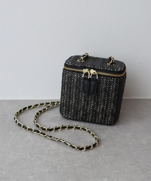 BLUEEAST（ブルーイースト）の「バニティかごバッグ（ショルダーバッグ・レディース・ブラック/ベージュ/ホワイト・FREE）」の16枚目の写真