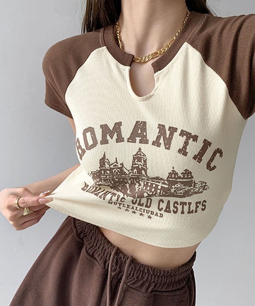 GLAMOROUS JANE(グラマラスジェーン)の「ラグラン配色クロップド丈Tシャツ(Tシャツ/カットソー・レディース・ブラウン/アイボリー・FREE)」の2枚目の写真