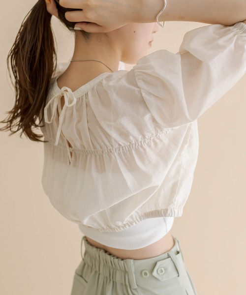 mline（エムライン）の「[mline]切り替えギャザートップス（シャツ/ブラウス・レディース・ブラック/アイボリー/ピンク・FREE）」の4枚目の写真