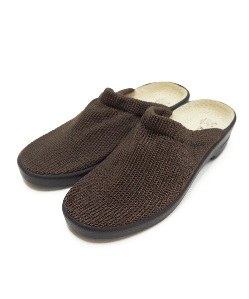 ARCOPEDICO（アルコペディコ）の「ARCOPEDICO アルコペディコ クラシックライン LIGHT（ライト）（5061010）ニットサボサンダル（サンダル・レディース・ブラウン/ネイビー/ベージュ/ブラック/カーキ・36/38/37/39/35）」の11枚目の写真