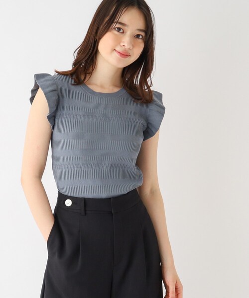 index(インデックス)の「◆フリルスリーブニット【洗濯機洗い可】(ニット/セーター・レディース・ワインレッド/チャコールグレー/ライトグレー・40/38/42/36)」の5枚目の写真