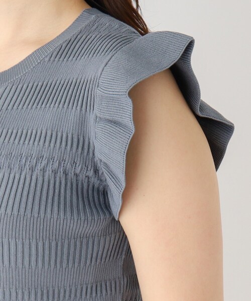 index(インデックス)の「◆フリルスリーブニット【洗濯機洗い可】(ニット/セーター・レディース・ワインレッド/チャコールグレー/ライトグレー・40/38/42/36)」の9枚目の写真