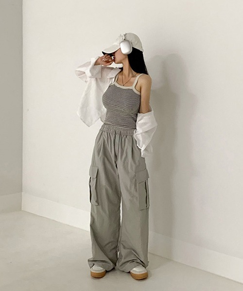 BEIDELLI（ベイデリー）の「[BELLIDE MADE] ミルクナイロン2wayワイド&ジョガーカーゴパンツ（カーゴパンツ・レディース・グレー/カーキ/ピンク/アイボリー・SHORT/LONG）」の8枚目の写真