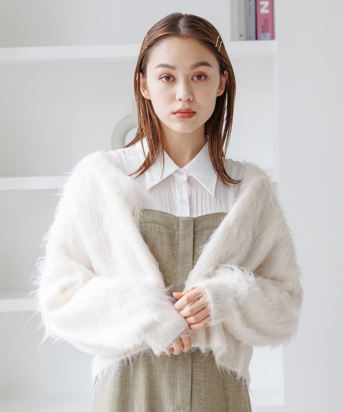 mysty woman（ミスティウーマン）の「【前後2WAY！】シャギー2WAYカーデ 968220（カーディガン/ボレロ・レディース・ライトグレー/ダークブラウン/オフホワイト・FREE）」の12枚目の写真