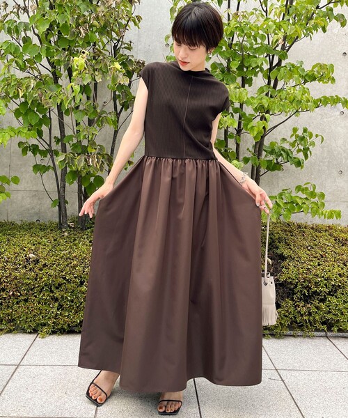 カプリシュレマージュ ドッキングワンピース タグつき新品 カプリ