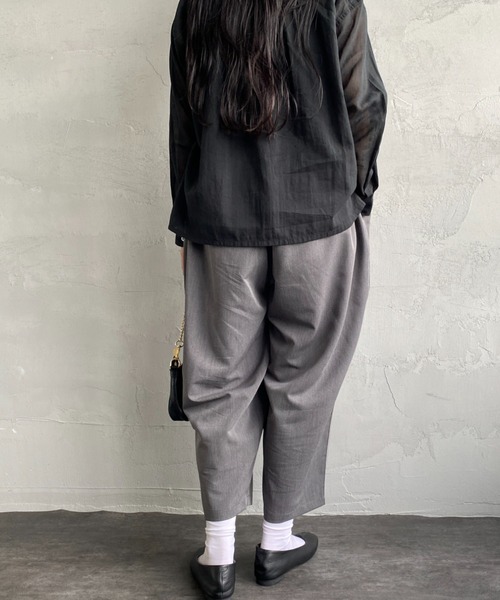 JEANS FACTORY （ジーンズファクトリー）の「[ista-ire/イスタイーレ] “魔法のパンツ” ワイドシルエットイージーパンツ（その他パンツ・レディース・ブラック/グレー・F）」の7枚目の写真