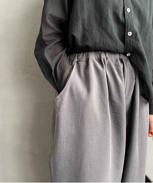 JEANS FACTORY （ジーンズファクトリー）の「[ista-ire/イスタイーレ] “魔法のパンツ” ワイドシルエットイージーパンツ（その他パンツ・レディース・ブラック/グレー・F）」の20枚目の写真