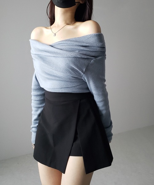 me+em select（ミームセレクト）の「【 ５color 】タックデザインドレープオフショルダーリブニット（ニット/セーター・レディース・ブルー/ワイン/アイボリー/ブラック/ピンク・FREE）」の10枚目の写真