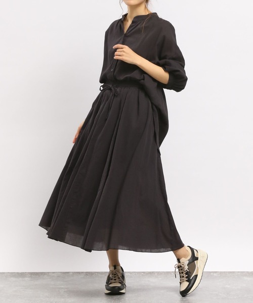 GLOBAL WORK Smile Seed Store（グローバルワーク スマイルシードストア）の「コットンボイルブラウス長袖/176108（シャツ/ブラウス・レディース・アイボリー/ブラック/サックスブルー/ブルー系その他6/チャコール/オレンジ系その他・MEDIUM/SMALL/LARGE/X-LARGE）」の21枚目の写真