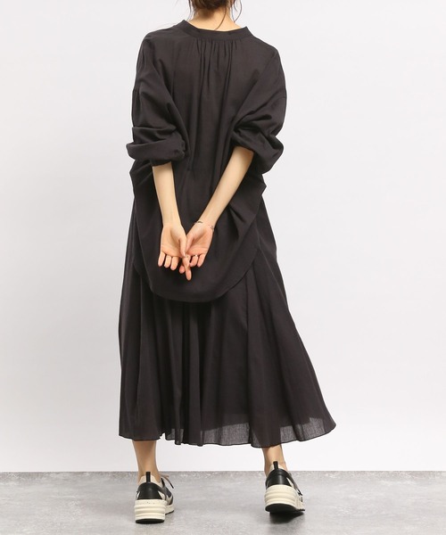 GLOBAL WORK Smile Seed Store（グローバルワーク スマイルシードストア）の「コットンボイルブラウス長袖/176108（シャツ/ブラウス・レディース・アイボリー/ブラック/サックスブルー/ブルー系その他6/チャコール/オレンジ系その他・MEDIUM/SMALL/LARGE/X-LARGE）」の22枚目の写真