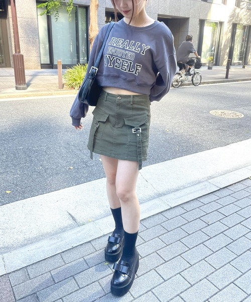 SPIGA（スピーガ）の「ﾊﾞｯｸﾙﾎﾟｹｯﾄﾃﾞﾆﾑ風ﾐﾆｽｶｰﾄ（スカート・レディース・グレー/ブラック/オフホワイト/カーキ・SMALL/MEDIUM）」の11枚目の写真