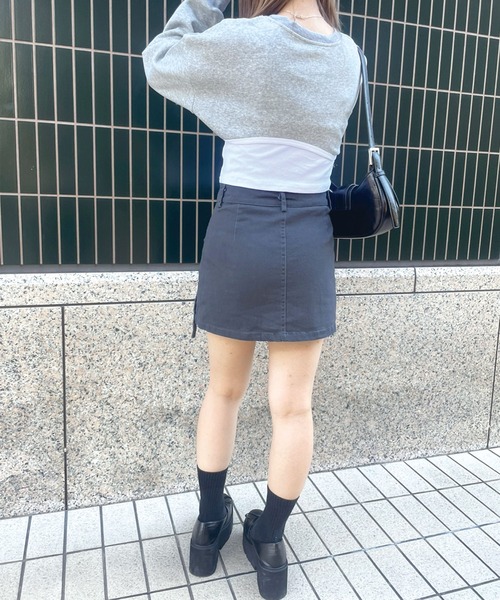 SPIGA（スピーガ）の「ﾊﾞｯｸﾙﾎﾟｹｯﾄﾃﾞﾆﾑ風ﾐﾆｽｶｰﾄ（スカート・レディース・グレー/ブラック/オフホワイト/カーキ・SMALL/MEDIUM）」の12枚目の写真