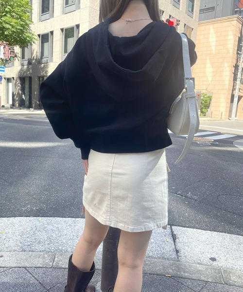 SPIGA（スピーガ）の「ﾊﾞｯｸﾙﾎﾟｹｯﾄﾃﾞﾆﾑ風ﾐﾆｽｶｰﾄ（スカート・レディース・グレー/ブラック/オフホワイト/カーキ・SMALL/MEDIUM）」の15枚目の写真