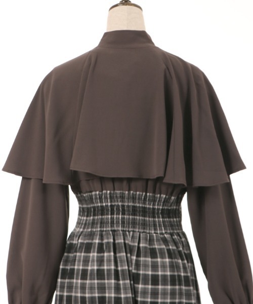 axes femme(アクシーズファム)の「ケープ襟ドッキングワンピース(ワンピース・レディース・ブラウン/グレー/ベージュ・FREE)」の21枚目の写真