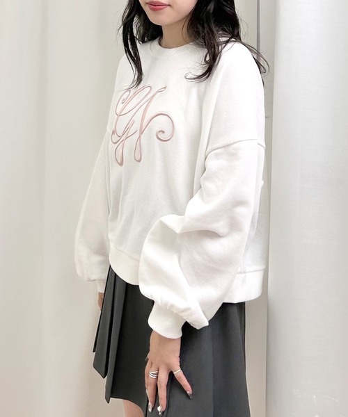 INGNI（イング）の「イニシャル刺しゅうロゴプルオーバー（スウェット・レディース・スモークピンク/オートミール/ブラック/ホワイト×ピンク・M）」の21枚目の写真