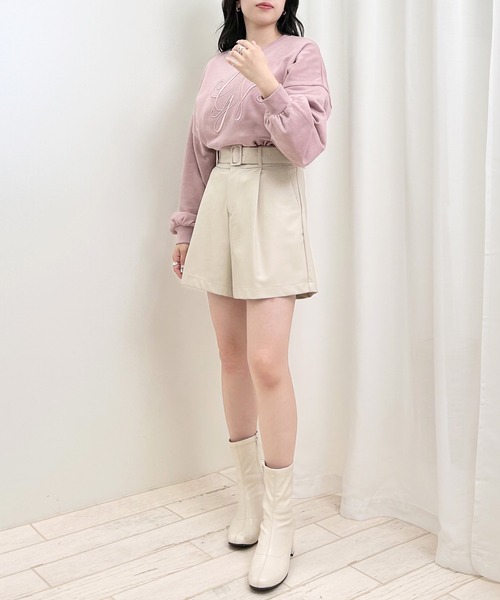 INGNI（イング）の「イニシャル刺しゅうロゴプルオーバー（スウェット・レディース・スモークピンク/オートミール/ブラック/ホワイト×ピンク・M）」の6枚目の写真