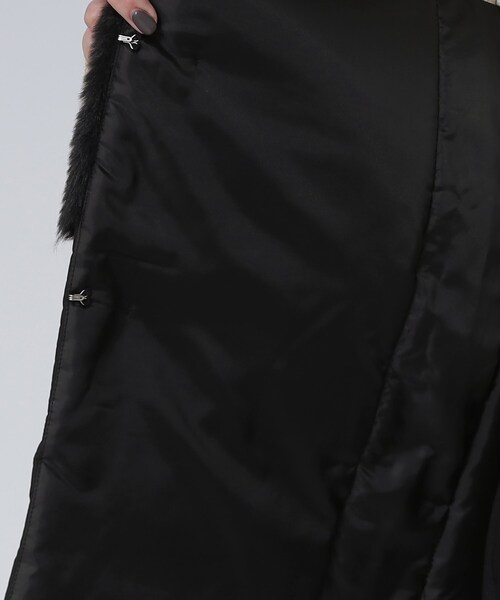 GALLEST（ギャレスト）の「エコファーキルトベスト（ベスト・レディース・ブラック/オフホワイト・38）」の15枚目の写真