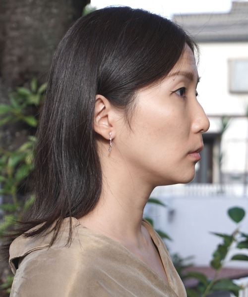 misto accessories(ミストアクセサリーズ)の「エレガントシンプルピアス(ピアス(両耳用)・レディース・ピンクゴールド/シルバー・FREE)」の5枚目の写真