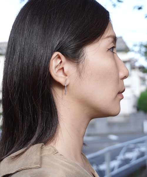 misto accessories(ミストアクセサリーズ)の「エレガントシンプルピアス(ピアス(両耳用)・レディース・ピンクゴールド/シルバー・FREE)」の7枚目の写真