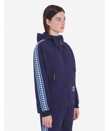 Maison Kitsune（メゾンキツネ）の「MK X AND WANDER trak hoodie