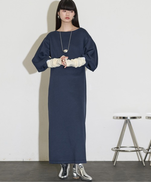 THE YOn（ザヨン）の「2WAYカーブスリーブスウェットワンピース（ワンピース・レディース・オートミール/ネイビー/チャコールグレー・FREE）」の11枚目の写真