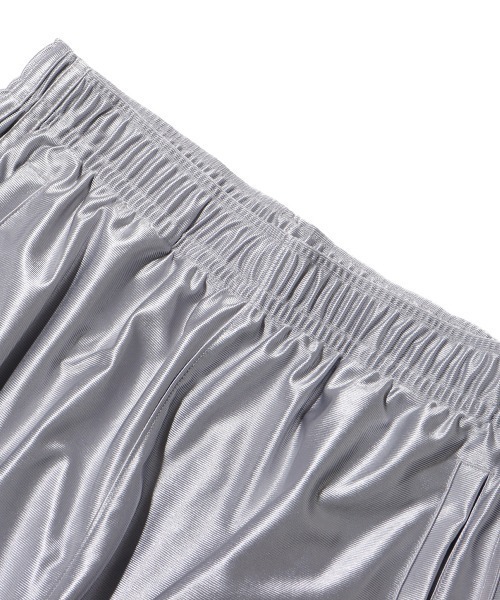 adidas（アディダス）の「adidas M FASH OVRSZ TP / アディダス M ファッション オーバーサイズ トラックパンツ（その他パンツ・メンズ・グレー/ブラック・M/L/XL/S）」の9枚目の写真