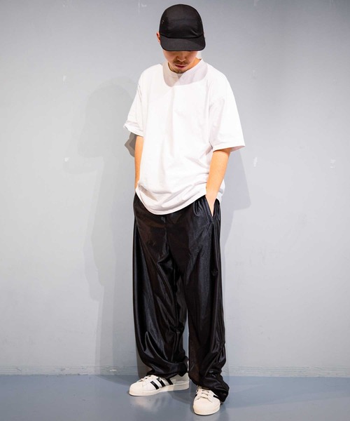 adidas（アディダス）の「adidas M FASH OVRSZ TP / アディダス M ファッション オーバーサイズ トラックパンツ（その他パンツ・メンズ・グレー/ブラック・M/L/XL/S）」の14枚目の写真