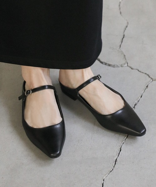 select MOCA（セレクトモカ）の「メリージェーンフラットサンダル（サンダル・レディース・シルバー/ブラック・LARGE/SMALL/MEDIUM）」の2枚目の写真