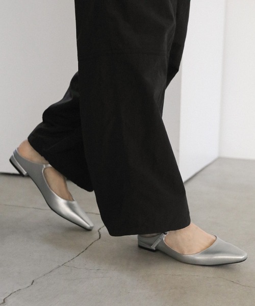 select MOCA（セレクトモカ）の「メリージェーンフラットサンダル（サンダル・レディース・シルバー/ブラック・LARGE/SMALL/MEDIUM）」の6枚目の写真
