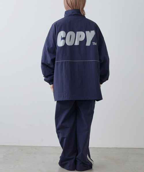 SOUNDSGOOOOD(サウンズグッド)の「【SOUNDS GOOOOD / サウンズグッド】リフレクタープリントナイロントラックパンツ(その他パンツ・メンズ・チャコールグレー/ネイビー・ONE SIZE)」の18枚目の写真