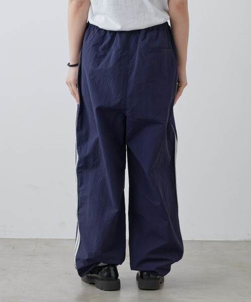 SOUNDSGOOOOD(サウンズグッド)の「【SOUNDS GOOOOD / サウンズグッド】リフレクタープリントナイロントラックパンツ(その他パンツ・メンズ・チャコールグレー/ネイビー・ONE SIZE)」の15枚目の写真