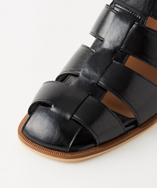 green label relaxing（グリーンレーベルリラクシング）の「スクエア グルカパンプス（5cmヒール）/ グルカサンダル（サンダル・レディース・ブラック/ブラウン・S/L/XS/M/XL）」の18枚目の写真