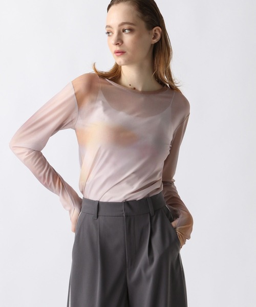 FOREVER 21(フォーエバー トゥエンティーワン)の「【2024SS】シアークルーネックカットソー(Tシャツ/カットソー・レディース・ブラウン/アイボリー/ブラック/その他/ブルー・SMALL/MEDIUM)」の1枚目の写真