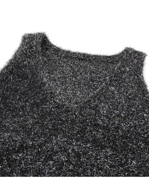 Settimissimo（セッティミッシモ）の「Vネック グリッターニット ジレ ベスト（ベスト・レディース・ブラック/ゴールド・FREE）」の22枚目の写真