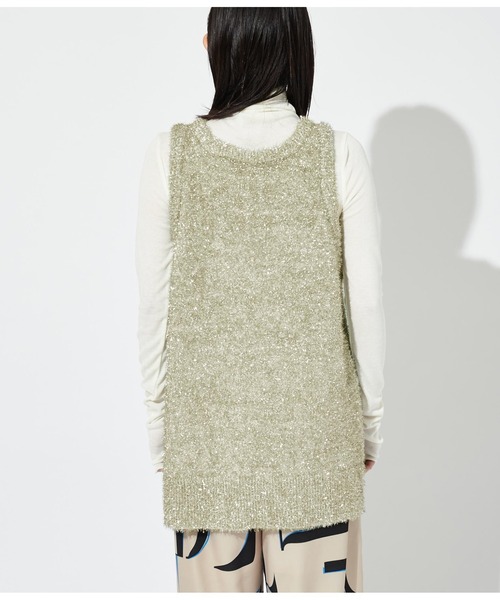 Settimissimo（セッティミッシモ）の「Vネック グリッターニット ジレ ベスト（ベスト・レディース・ブラック/ゴールド・FREE）」の21枚目の写真