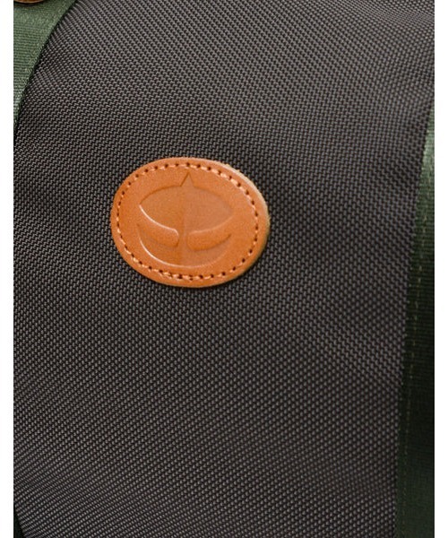 master-piece（マスターピース）の「rajabrooke × master-piece 2WAYボストンバッグ No.608300-rb（ボストンバッグ・メンズ・ネイビー/チョコ・FREE）」の9枚目の写真