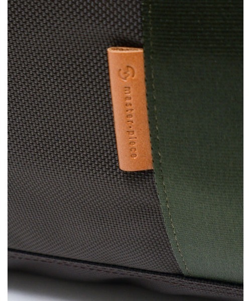 master-piece（マスターピース）の「rajabrooke × master-piece 2WAYボストンバッグ No.608300-rb（ボストンバッグ・メンズ・ネイビー/チョコ・FREE）」の10枚目の写真