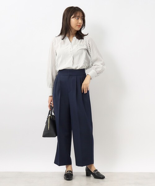 index（インデックス）の「◆≪XS-LLsize≫ パール調スキッパーブラウス【洗濯機洗い可】（シャツ/ブラウス・レディース・ホワイト系3/ネイビー/ナチュラル/オレンジ系・42/40/38/36/34）」の6枚目の写真