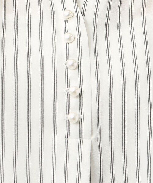 index（インデックス）の「◆≪XS-LLsize≫ パール調スキッパーブラウス【洗濯機洗い可】（シャツ/ブラウス・レディース・ホワイト系3/ネイビー/ナチュラル/オレンジ系・42/40/38/36/34）」の7枚目の写真