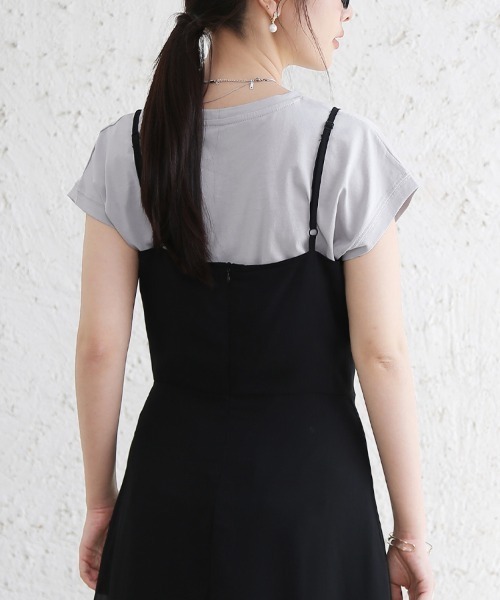 Doux Belle(ドゥーベル)の「コットン半袖シンプルTシャツ(Tシャツ/カットソー・レディース・ライトグリーン/グレー系その他/グレイッシュベージュ/ブラック/オフホワイト・MEDIUM)」の12枚目の写真