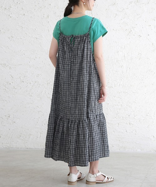 Doux Belle(ドゥーベル)の「コットン半袖シンプルTシャツ(Tシャツ/カットソー・レディース・ライトグリーン/グレー系その他/グレイッシュベージュ/ブラック/オフホワイト・MEDIUM)」の17枚目の写真